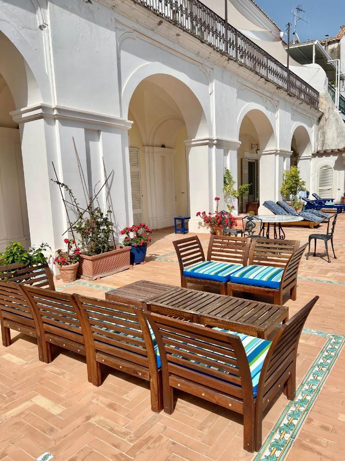 Casa Coppelia B&B Positano Exterior photo