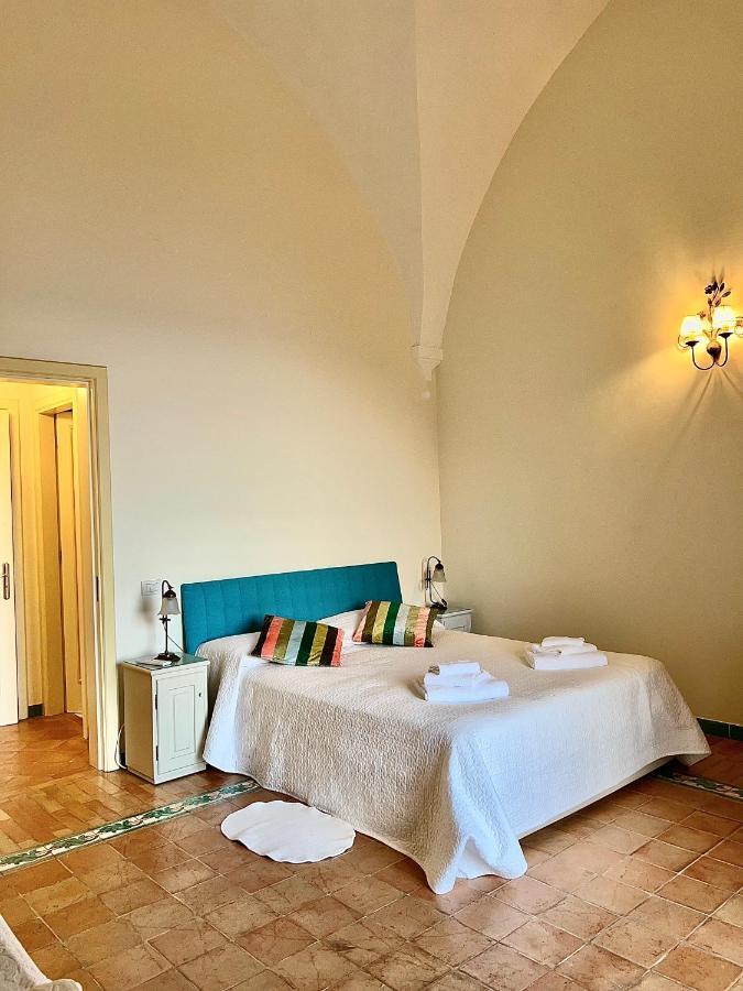 Casa Coppelia B&B Positano Exterior photo
